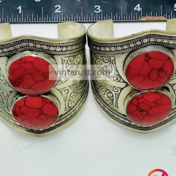 Single Red Coral Bracelets, Gemstone Bracelets, Vintage Handmade Adjustable - Picture 12 of 15